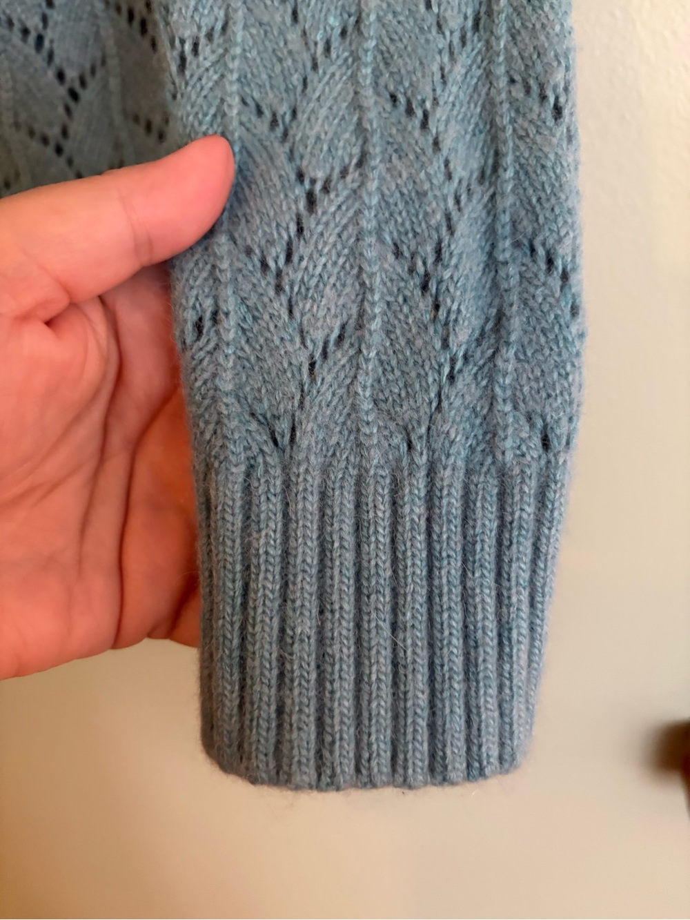 LL Bean Cardigan M Blue Lambswool Angora Cashmere Knit Grandmacore Cottagecore - Picture 4 of 16